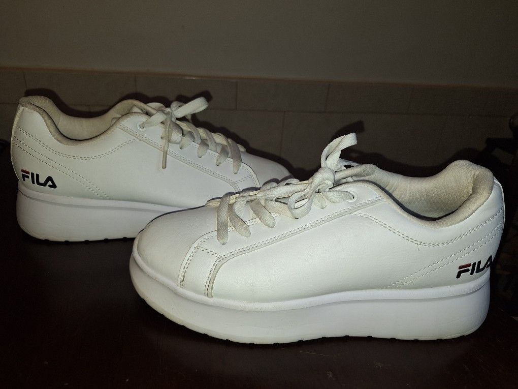 Women's FILA Low Platform Sneakers/Tennis Shoes