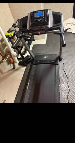 NORDICTRACK 6.5S TREADMILL ( EXCELLENT CONDITION - DELIVERY AVAILABLE TODAY)