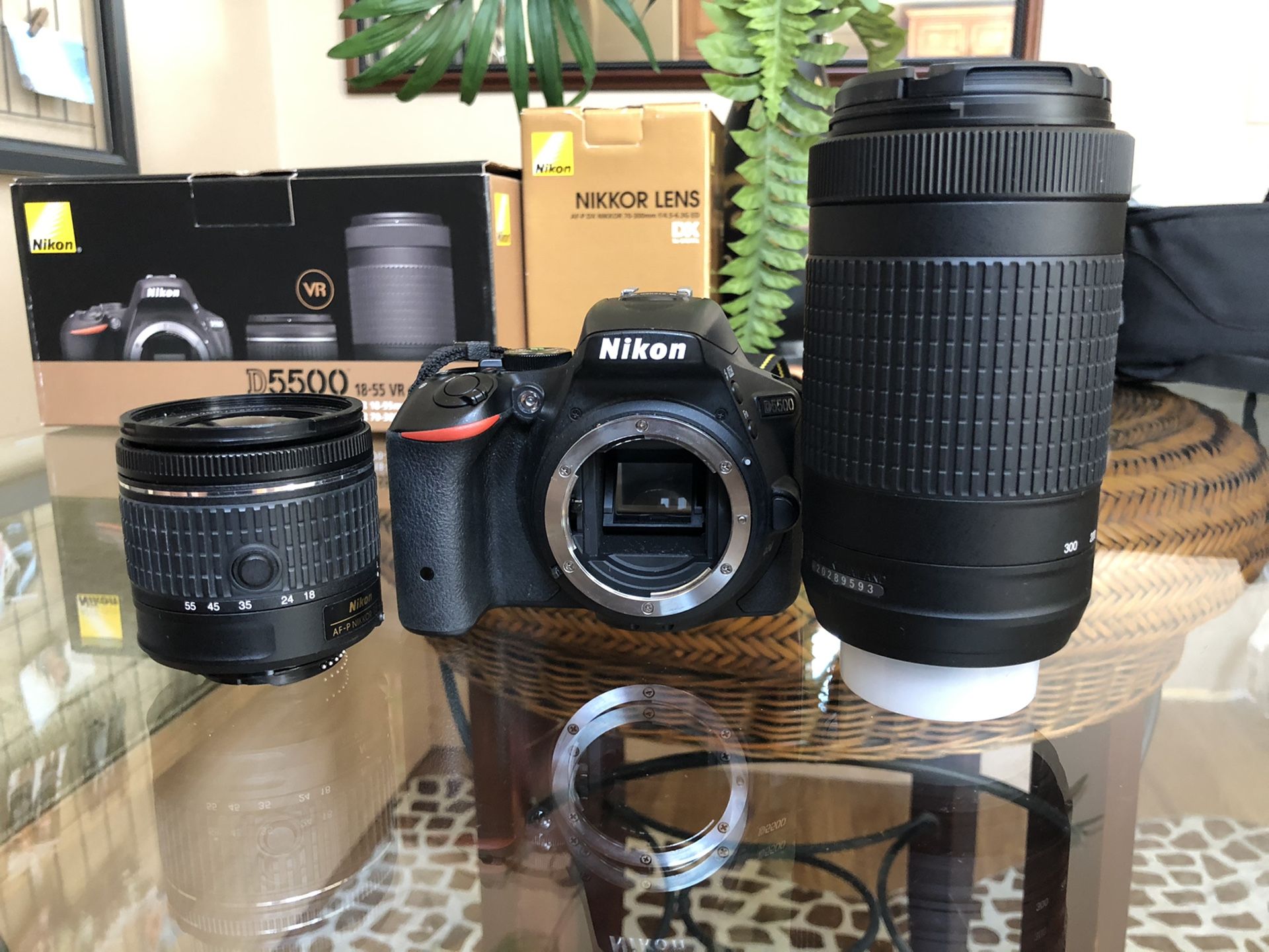 Nikon D5500 DSLR + Lens Kit