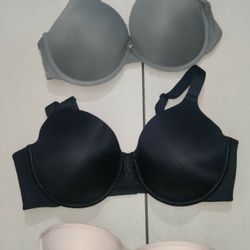 (3) 38D Bras/ $7 For All