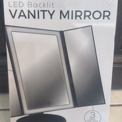 Make Up Vanity Mirror 
