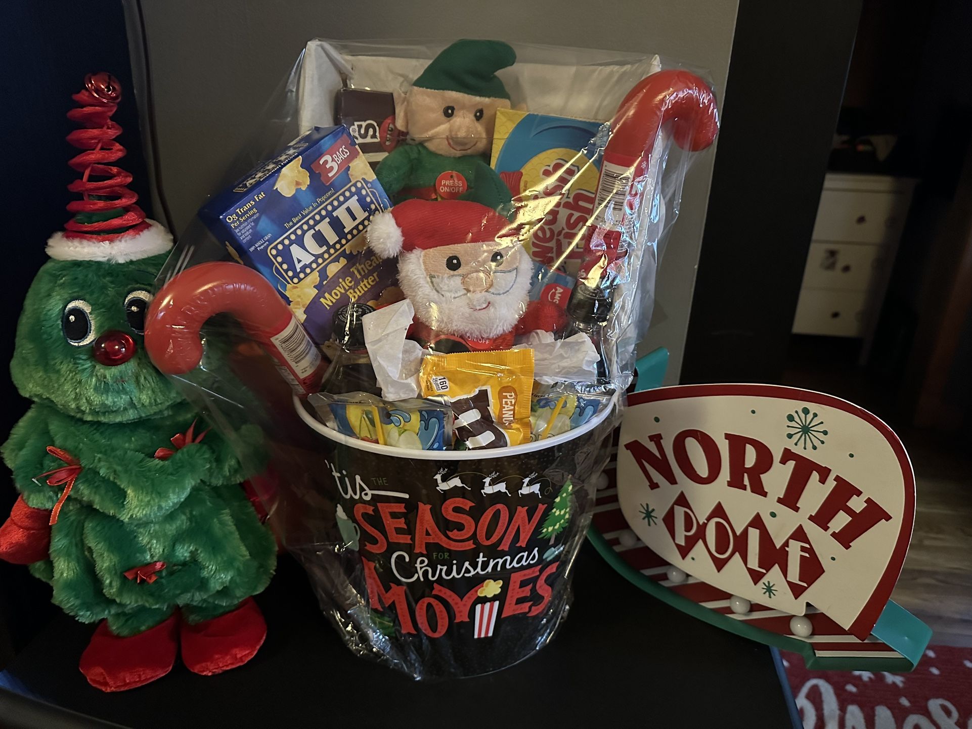 Christmas Movies Basket