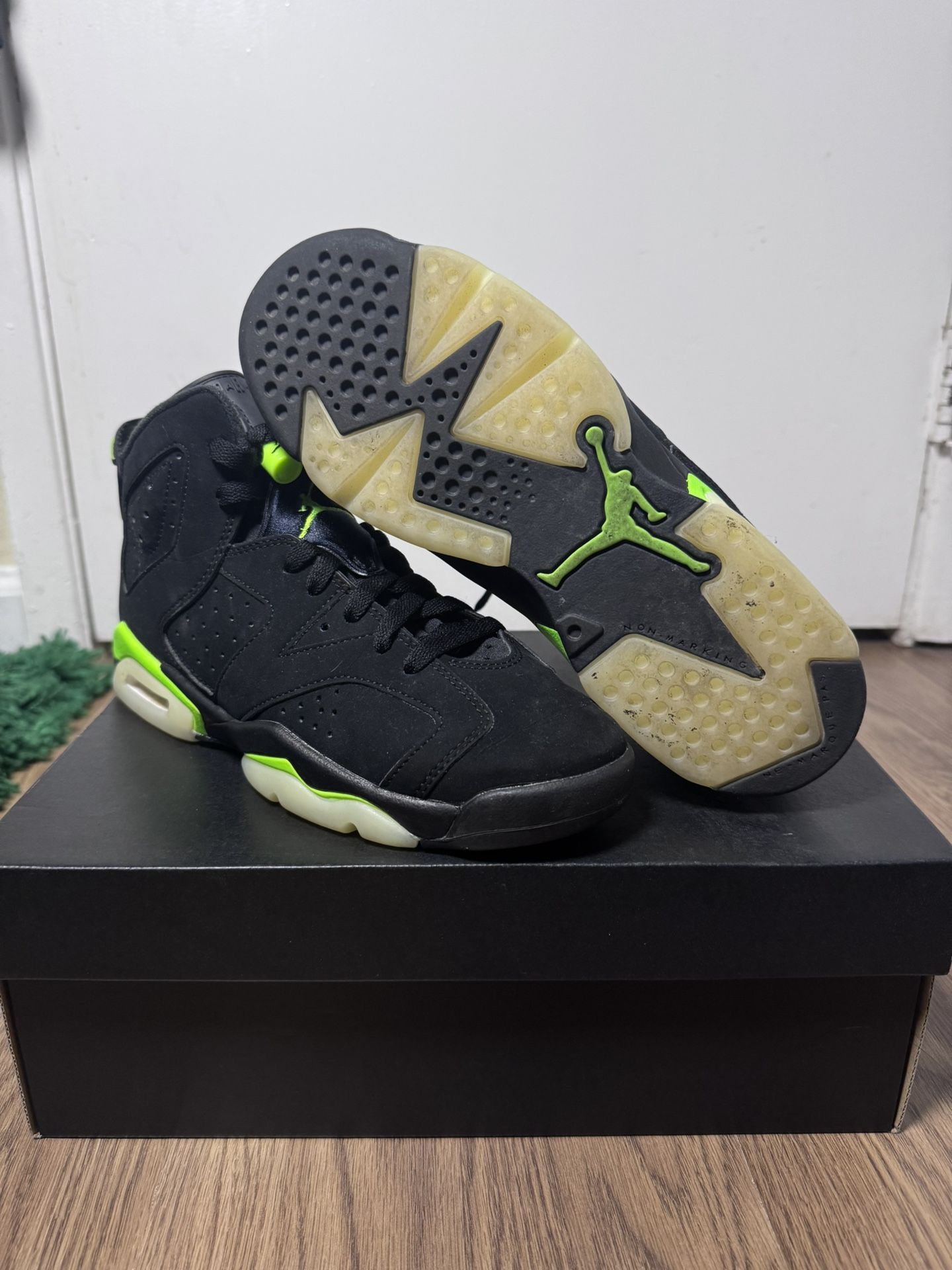 Jordan 6s ‘Electric Green’ GS