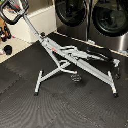 Exercise Machine - Sunny Health & Fitness Squat Assist Row-N-Ride™ Trainer for Glutes Workout