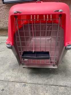Red Hard-Shell Pet Travel Carrier Crate