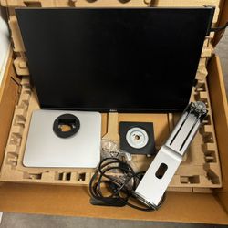 Desktop Computer Screens 