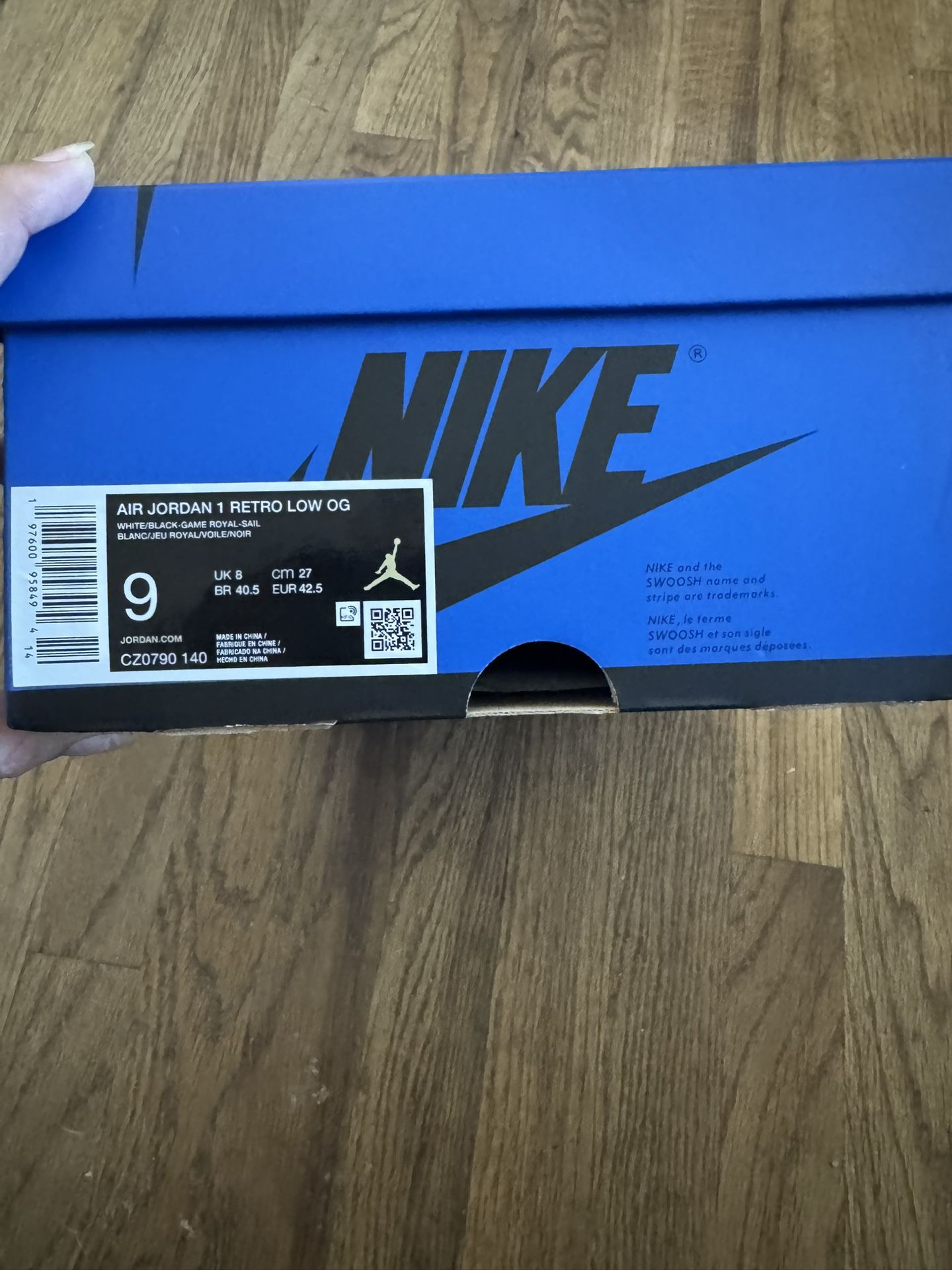 air jordan 1 retro low og main image 3