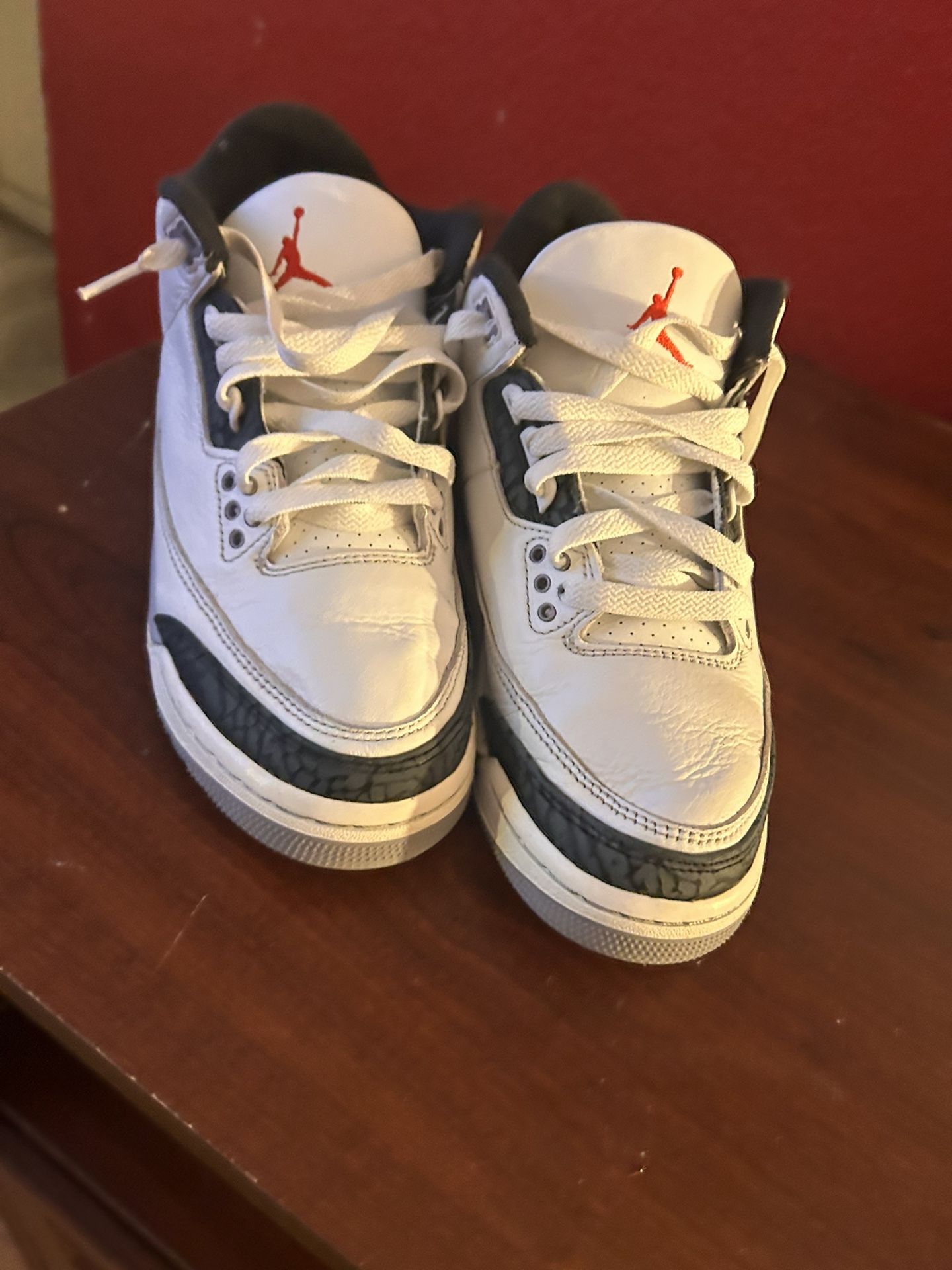 Air Jordan 3 Retro Cement Grey 