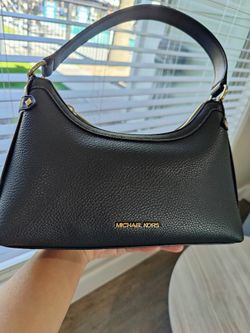 Mk  Shoulder Purse 👛 New! 