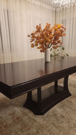 dinind table expandable 72"-102"