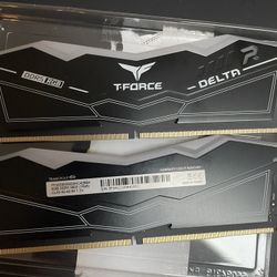 2x8 16GB DRR5 5600Mz RGB RAM 