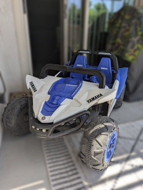 Power Wheels 12 Volt Yamaha YXZ Battery Powered Ride On