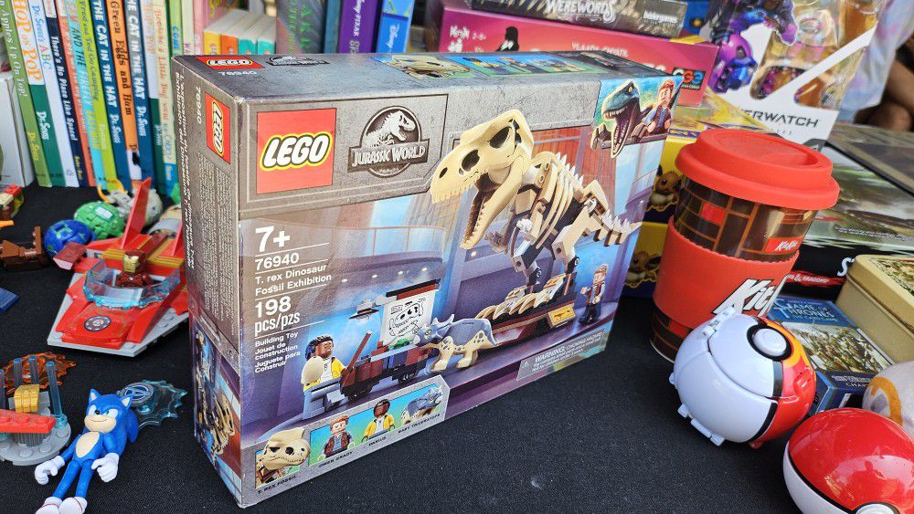 Lego 76940 Jurassic World T-Rex Exhibition New Sealed