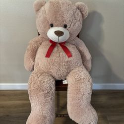 Giant Teddy Bear