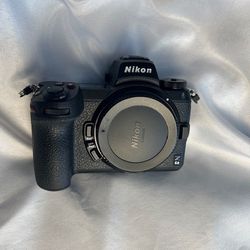 Nikon Z6 II Mirrorless Camera