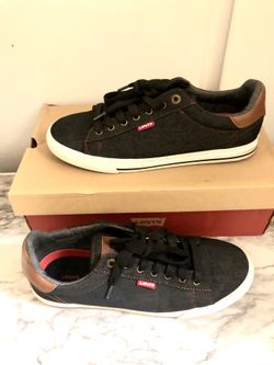 Men’s sneakers 👟 levis