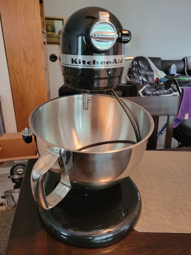 KitchenAide Professional 550 Plus Stand Mixer