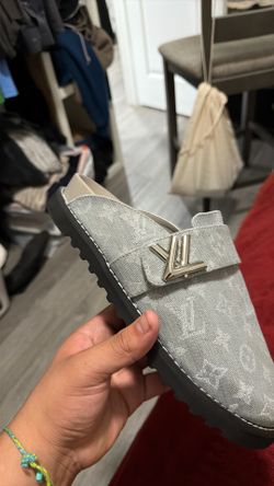 LV Clogs Cozy Grey