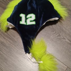 Seattle Seahawks Plush Mohawk Helmet Beanie.... Yes It's Available 
