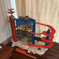 Hot Wheels Track
