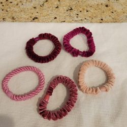 5 Hairbands. 4 Are Velvet.