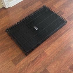 Collapsible dog crate