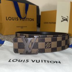 Louis Vuitton Men’s belt (30-34) With Receipt. Yeezy Supreme