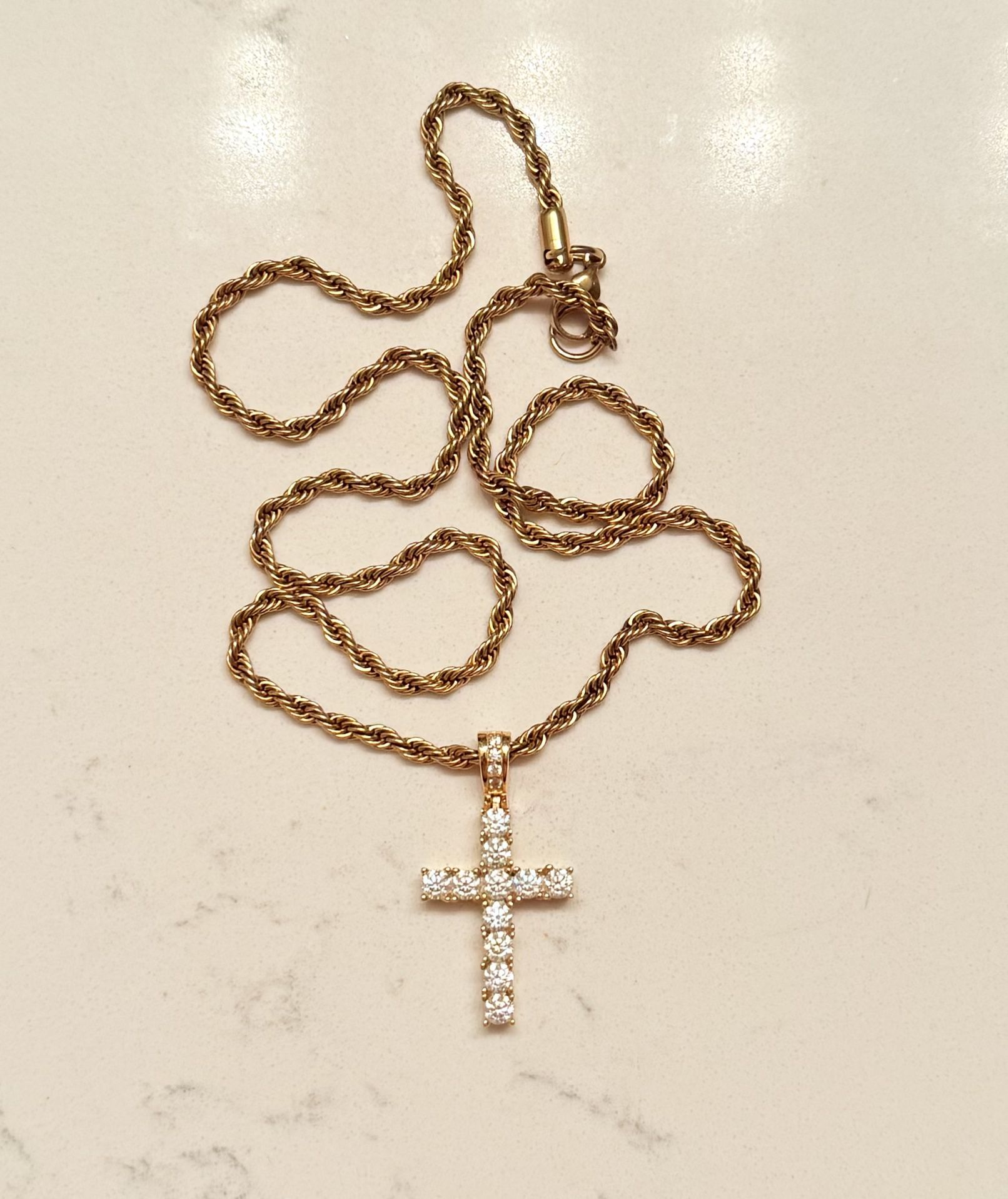 Moissanite Cross Chain (VVS1 D Color) – Iced Out w/ GRA Cert
