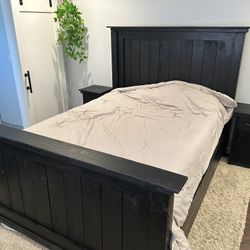 Bed and Nightstands With Chargers 