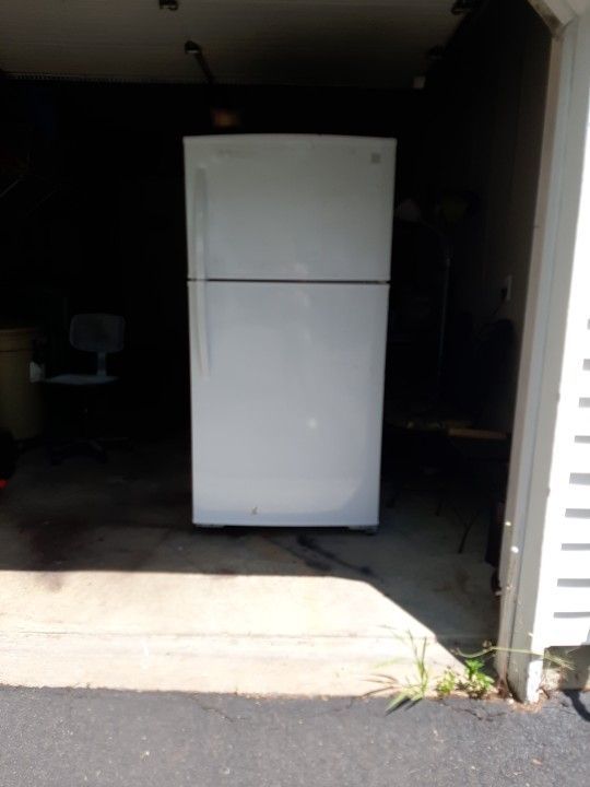 Kenmore Refrigerator