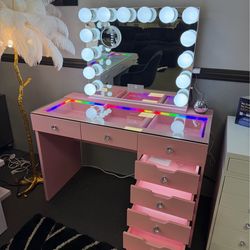 Pink Vanity Set