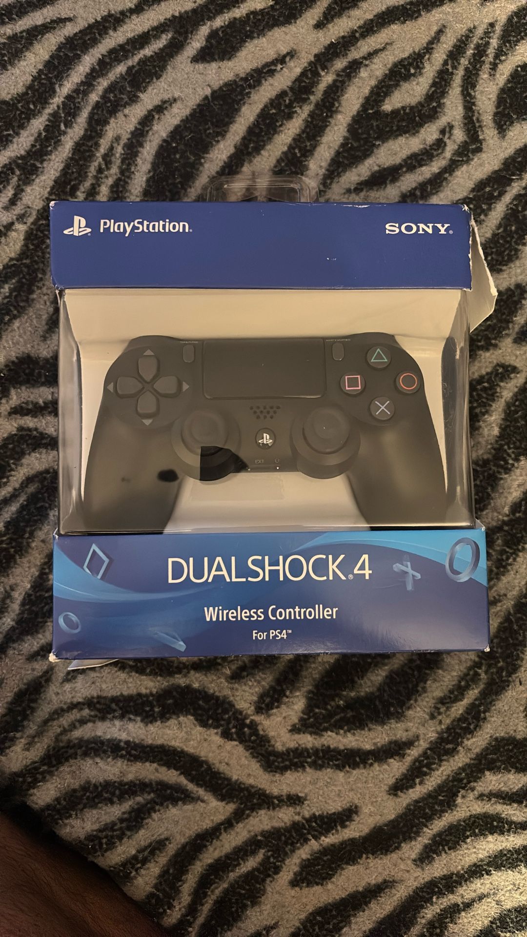 PlayStation DualShock 4 Wireless Controller