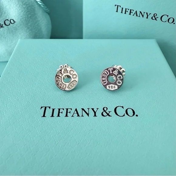 Tiffany 1837® Circle Earrings