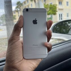 UNLOCKED IPHONE 6S/ GOOD CONDITION 