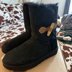 Black Ugg boots size 5 women