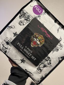 Brand new Ed Hardy bedsheets
