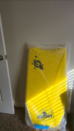 Bodyboard with Wrist Leash (new)