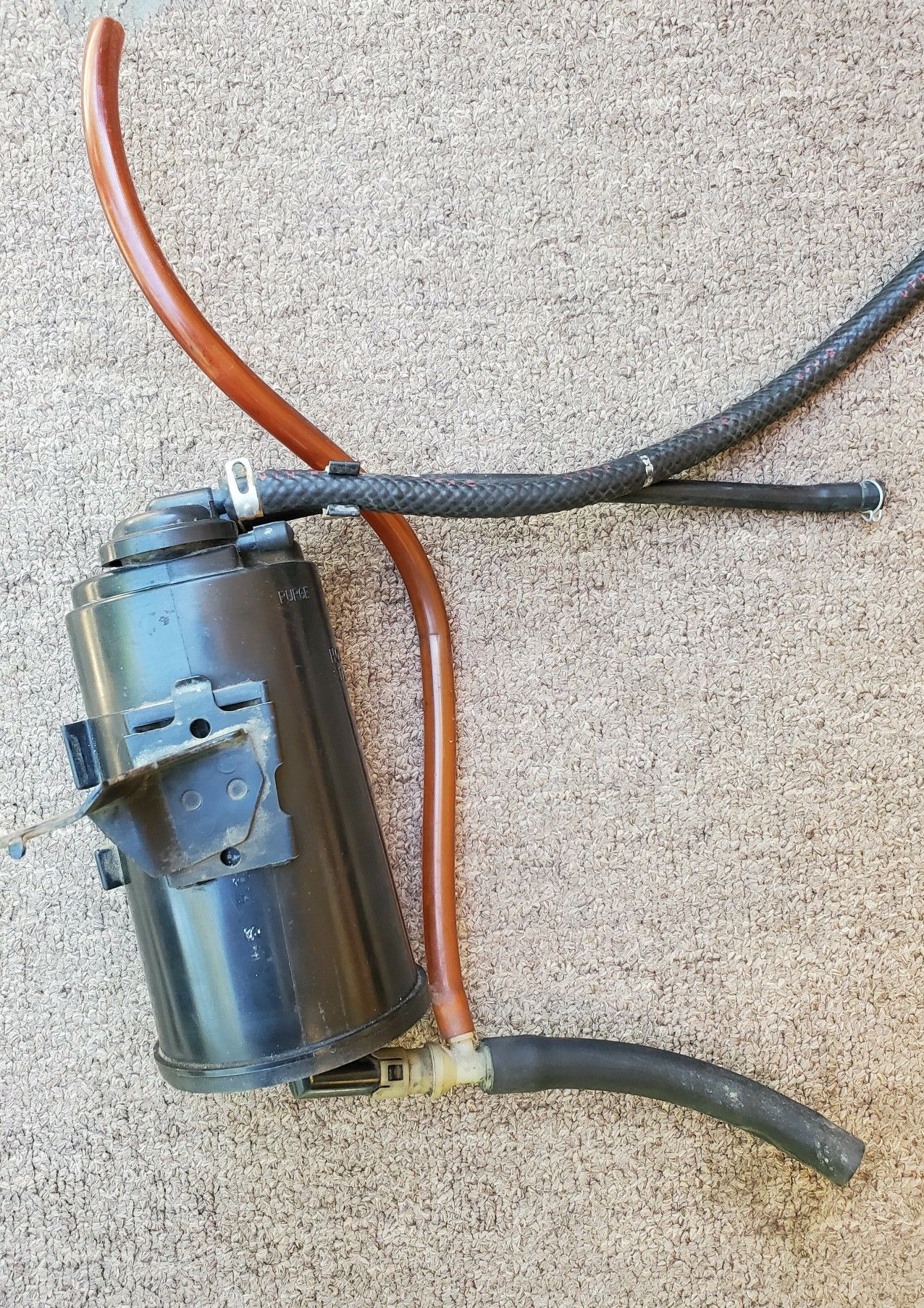 Integra civic charcoal canister evap dc eg for Sale in San Bernardino