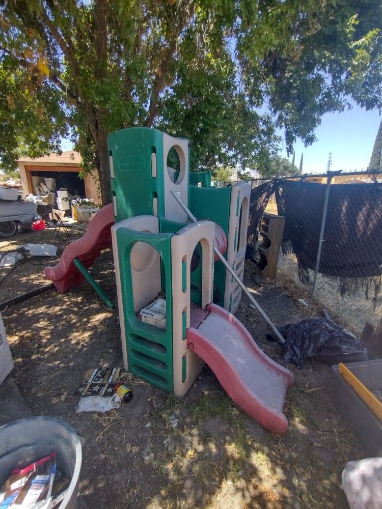Little Tikes Slide And Play Pen $150Cheap