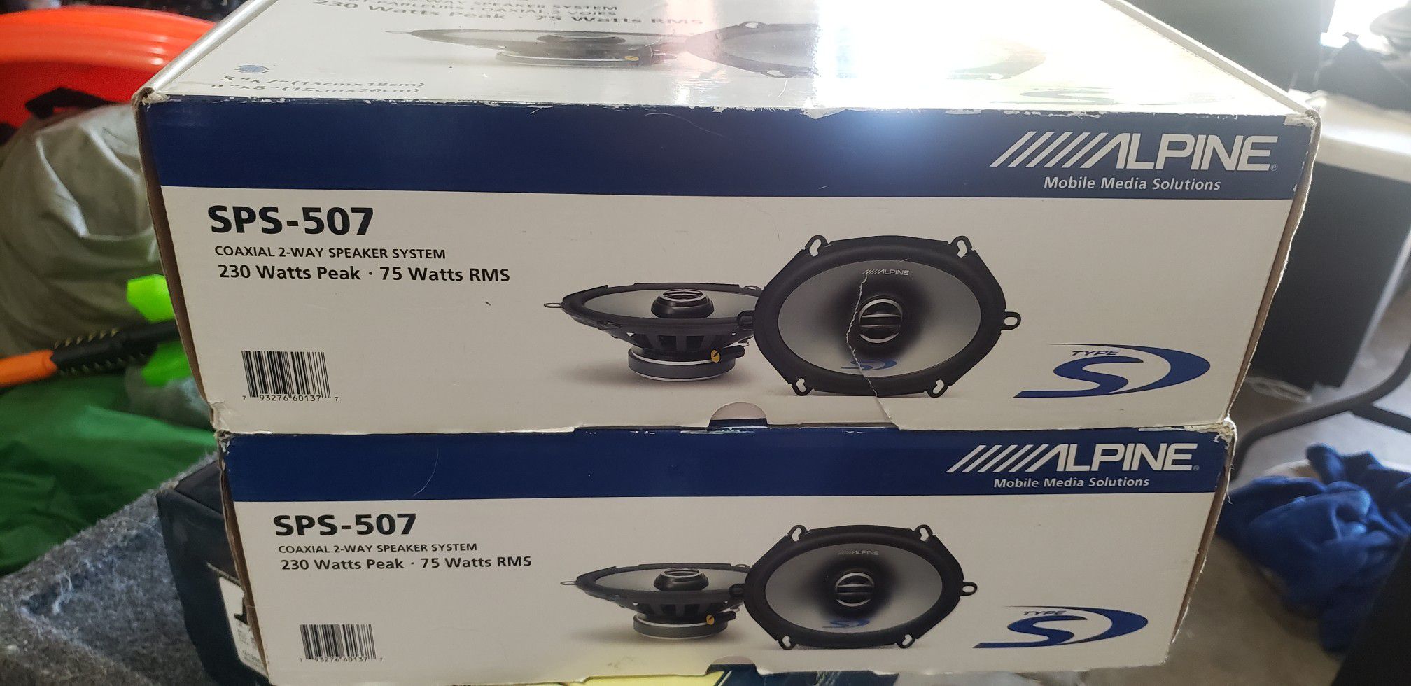 Alpine 5x7 speakers 2 sets