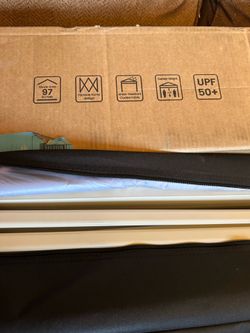 11.5' x 11.5' Pop-Up Canopy Tent $120 obo