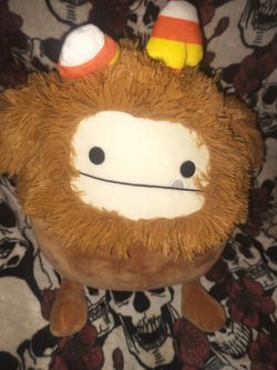 Squishmallow Halloween Benny