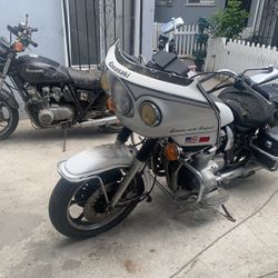 Motorcycle 