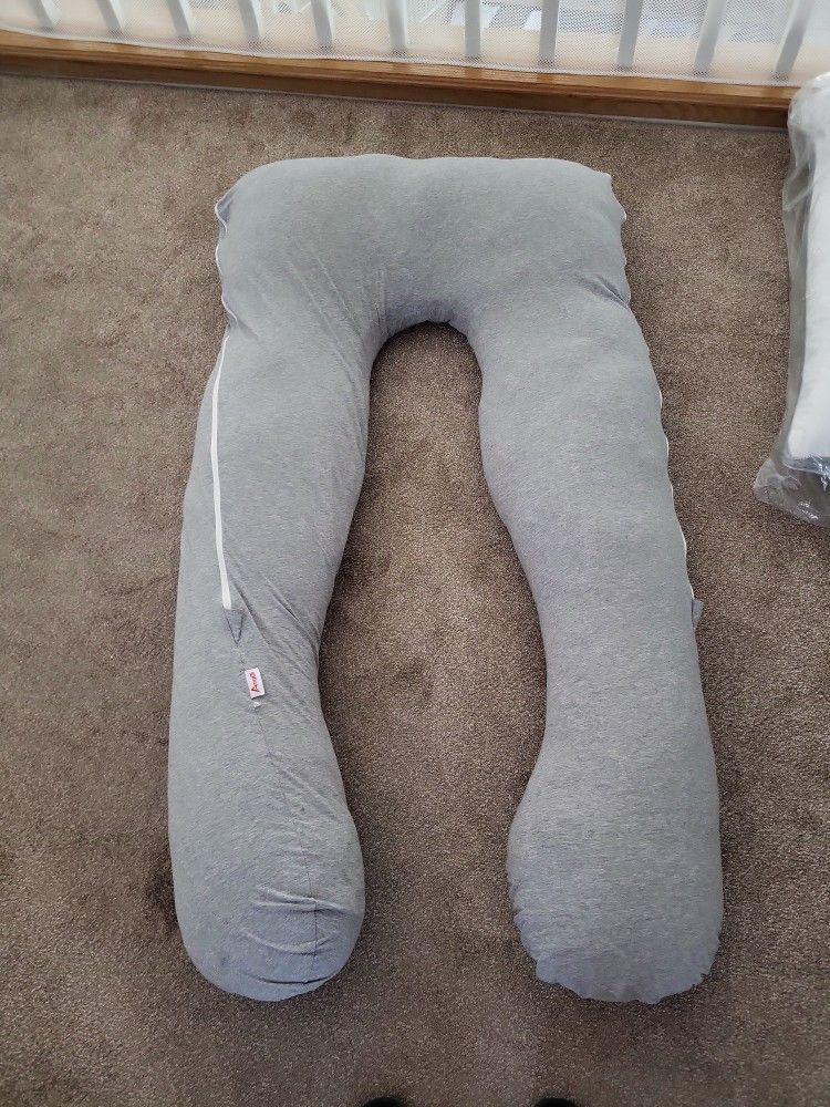 Pregnancy Pillow