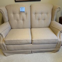 FREE loveseat/twin Sleeper READ DESCRIPTION