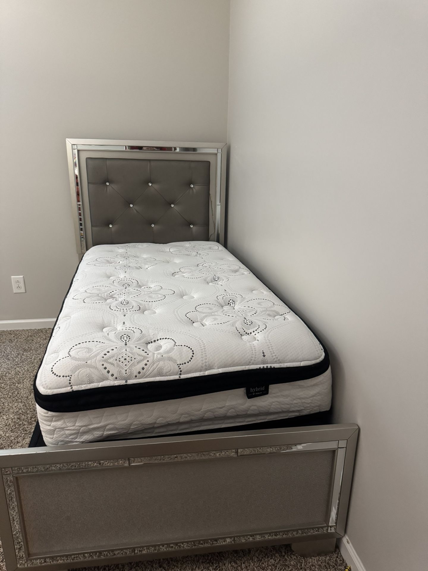 Bed And Mattress Included,All Products : American Fashion Style Bags On Sale