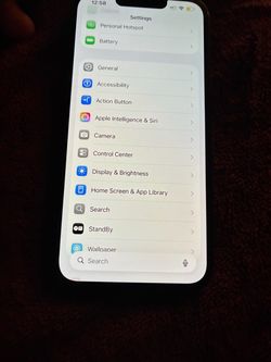 iPhone 16e