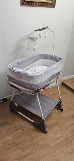 Baby  Bassinet , Sounds, Vibrations, Nightlight 