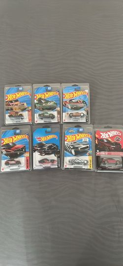 Hot wheels super treasure hunts and a rlc Nissan skyline