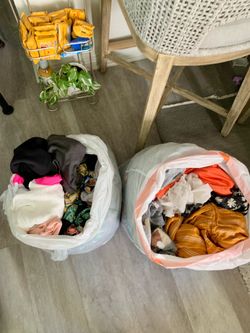 Women’s Clothes - Size M